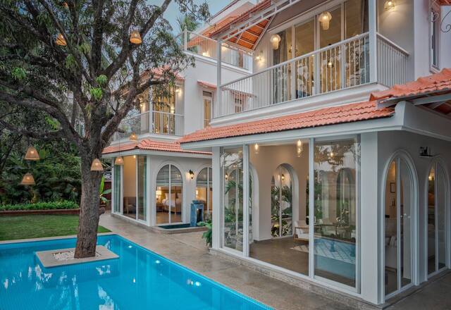 4 BHK Villa