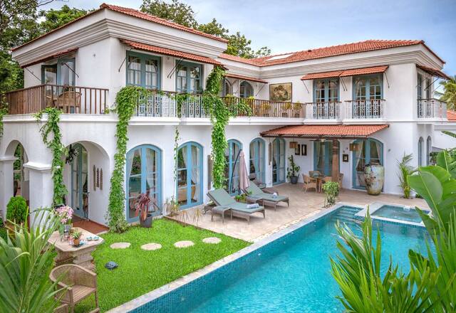 4 BHK Villa