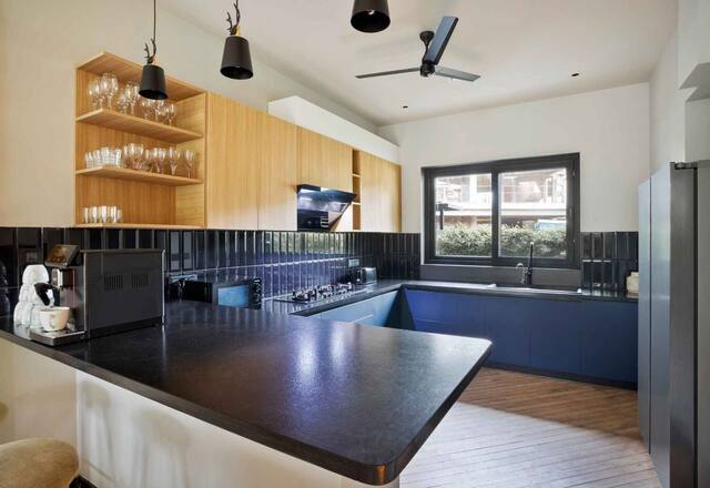 Ultra Luxury 4 BHK Private Pool Villa photo 2