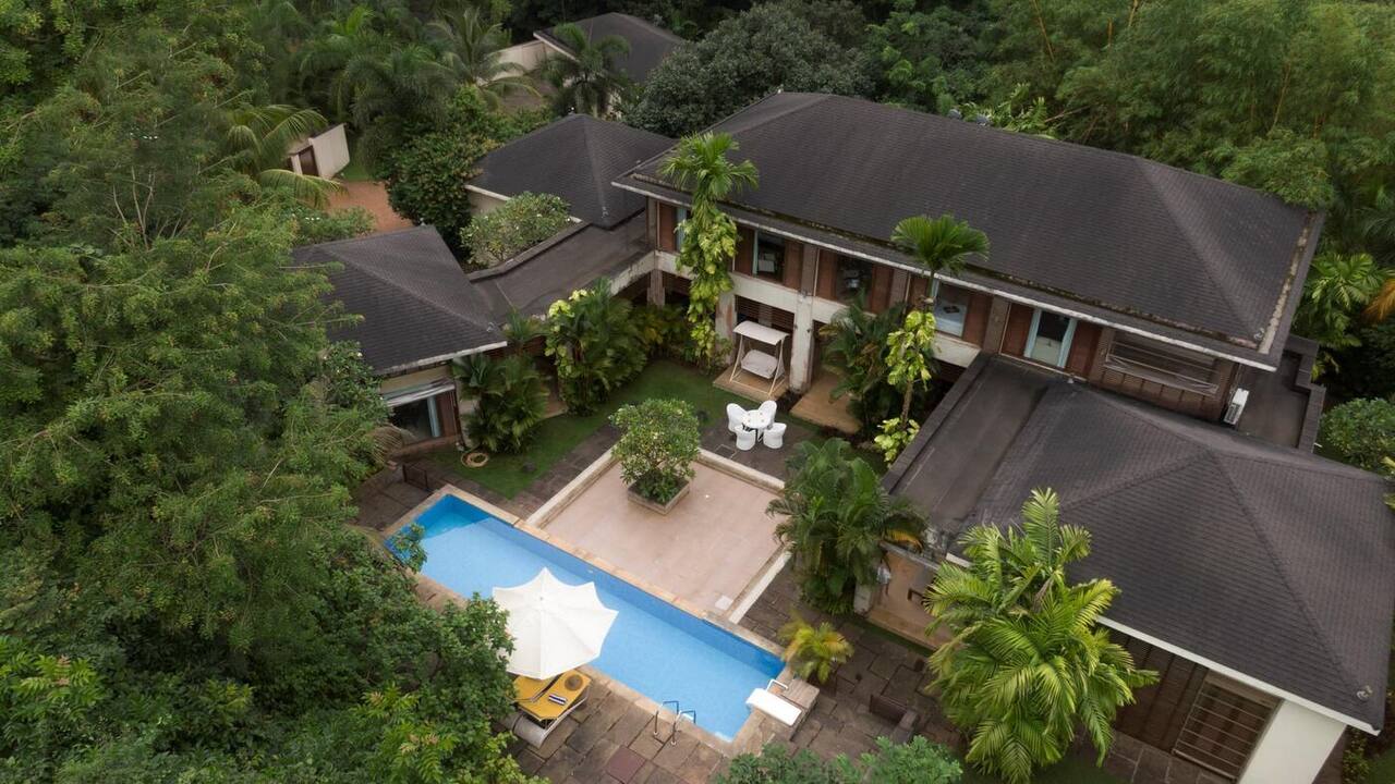 Ultra Luxury 5 BHK Private Pool Villa photo 1