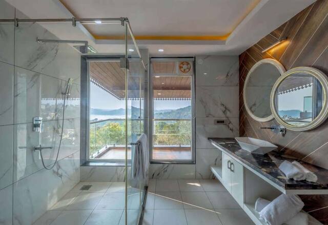 Sea View 5 BHK Villa photo 5