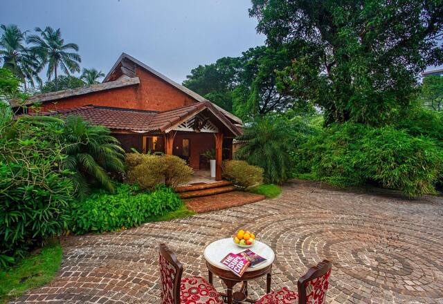 6 BHK Villa
