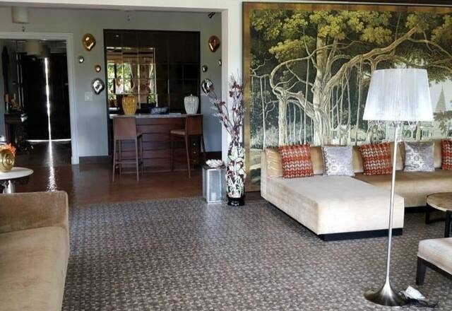6 BHK Villa photo 5
