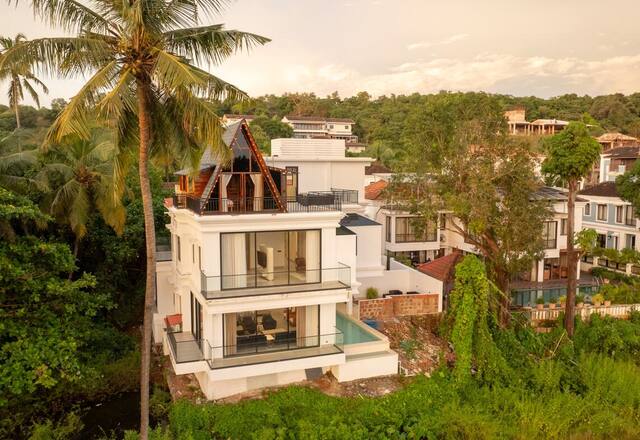 6 BHK Villa