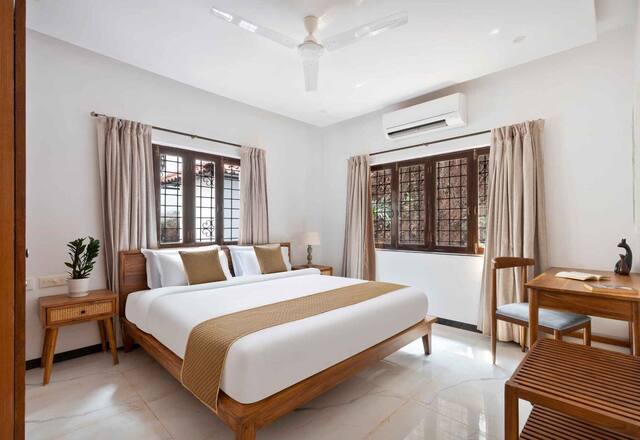 Luxury 7 BHK Private Pool Villa photo 4