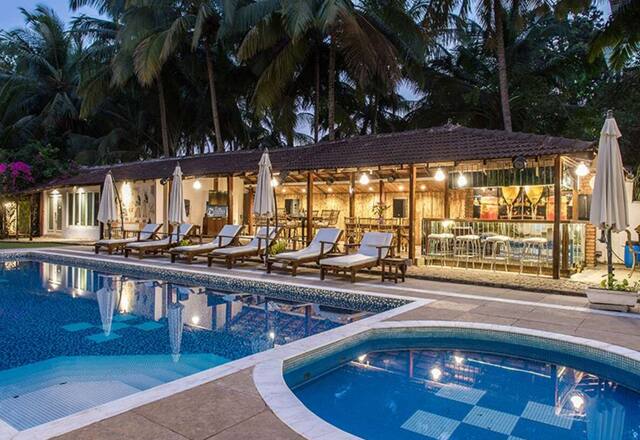 Ultra Luxury 8 BHK Private Pool Villa photo 3
